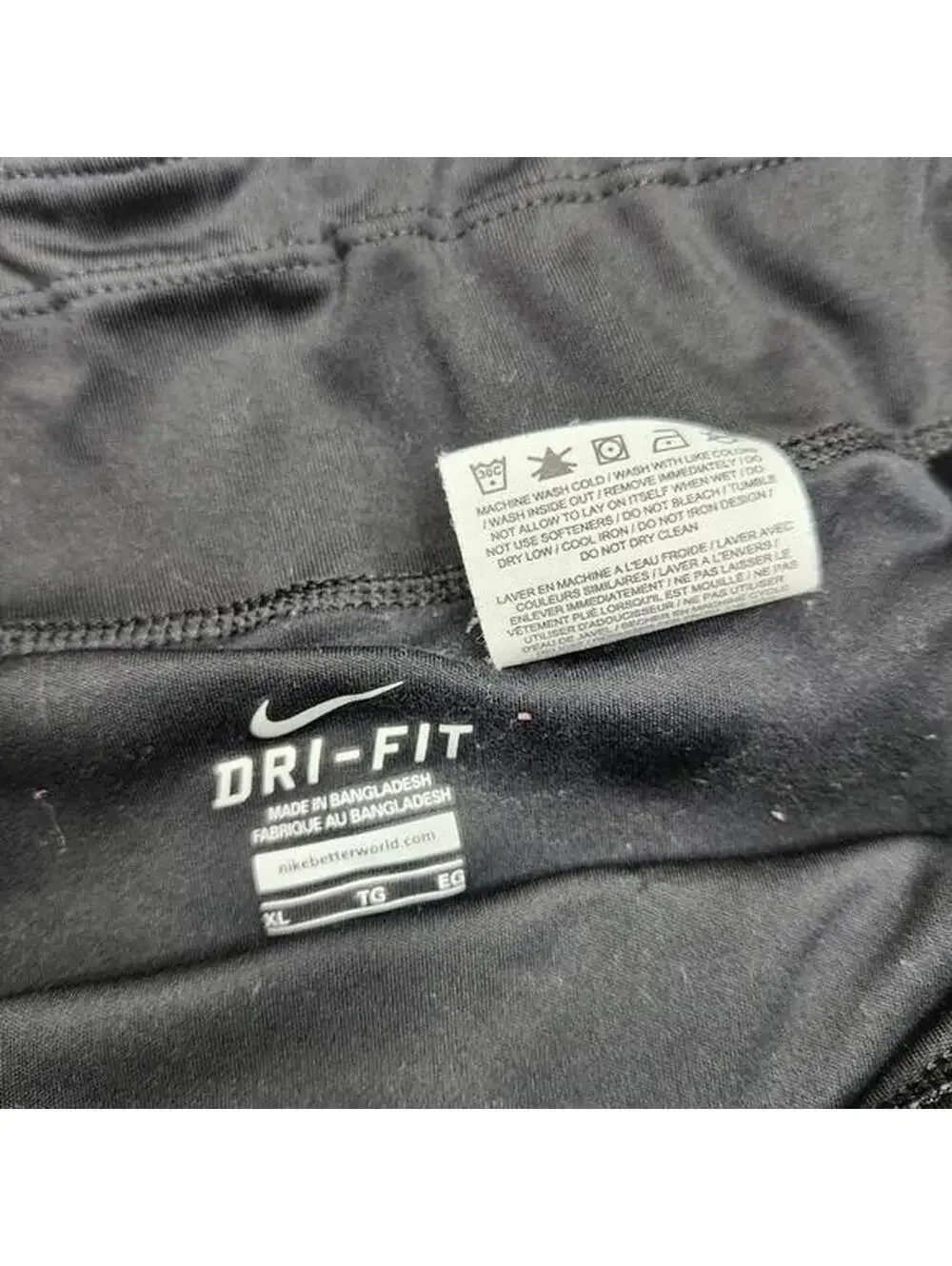Nike Women's Black Activewear Shorts - Comfortable & Stretchy - XL